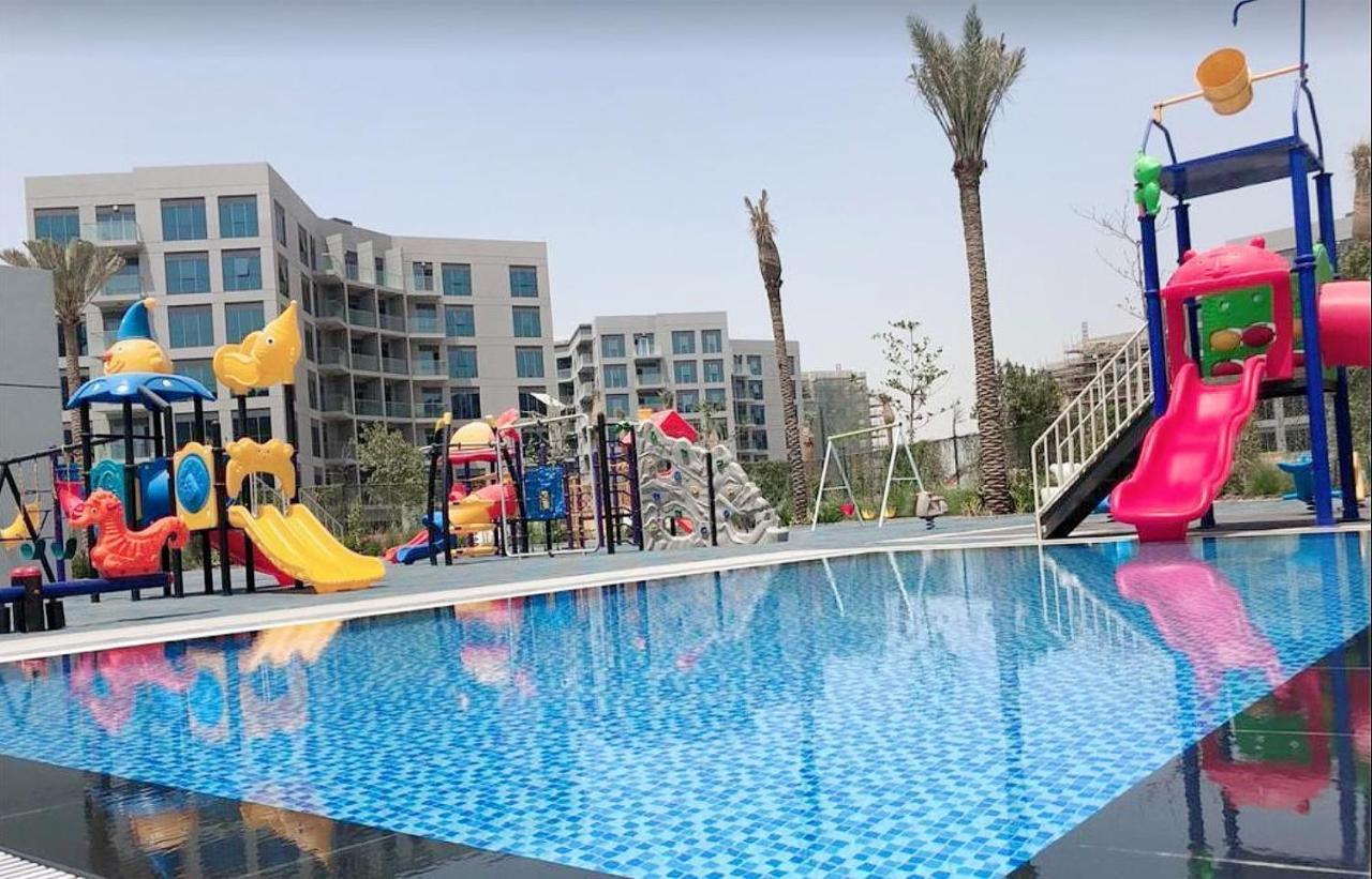 Elite Lux Holiday Homes - Cozy & Stylish 1 Bedroom With Huge Pools & World Class Gym Dubaï Extérieur photo