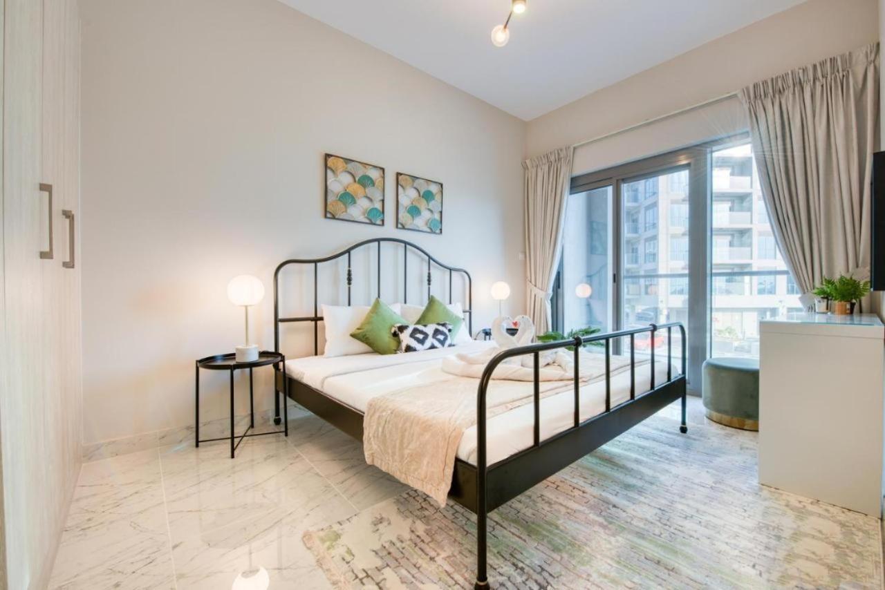 Elite Lux Holiday Homes - Cozy & Stylish 1 Bedroom With Huge Pools & World Class Gym Dubaï Extérieur photo
