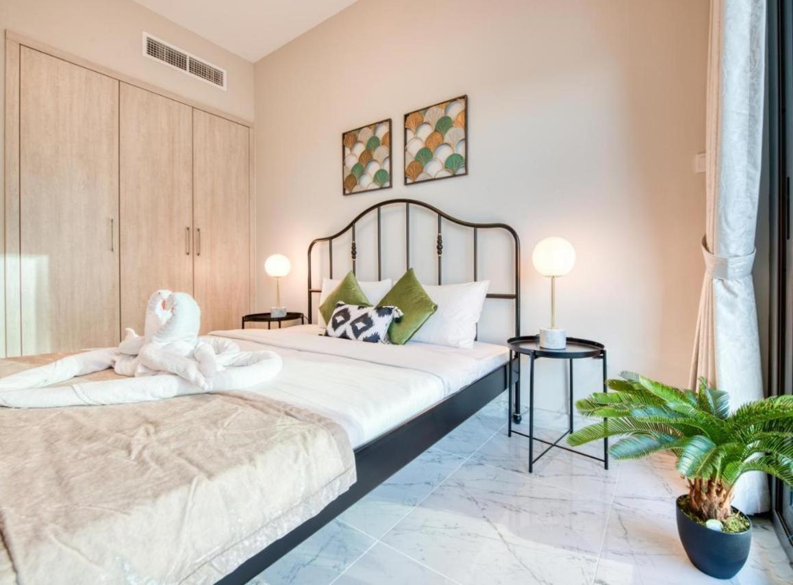 Elite Lux Holiday Homes - Cozy & Stylish 1 Bedroom With Huge Pools & World Class Gym Dubaï Extérieur photo