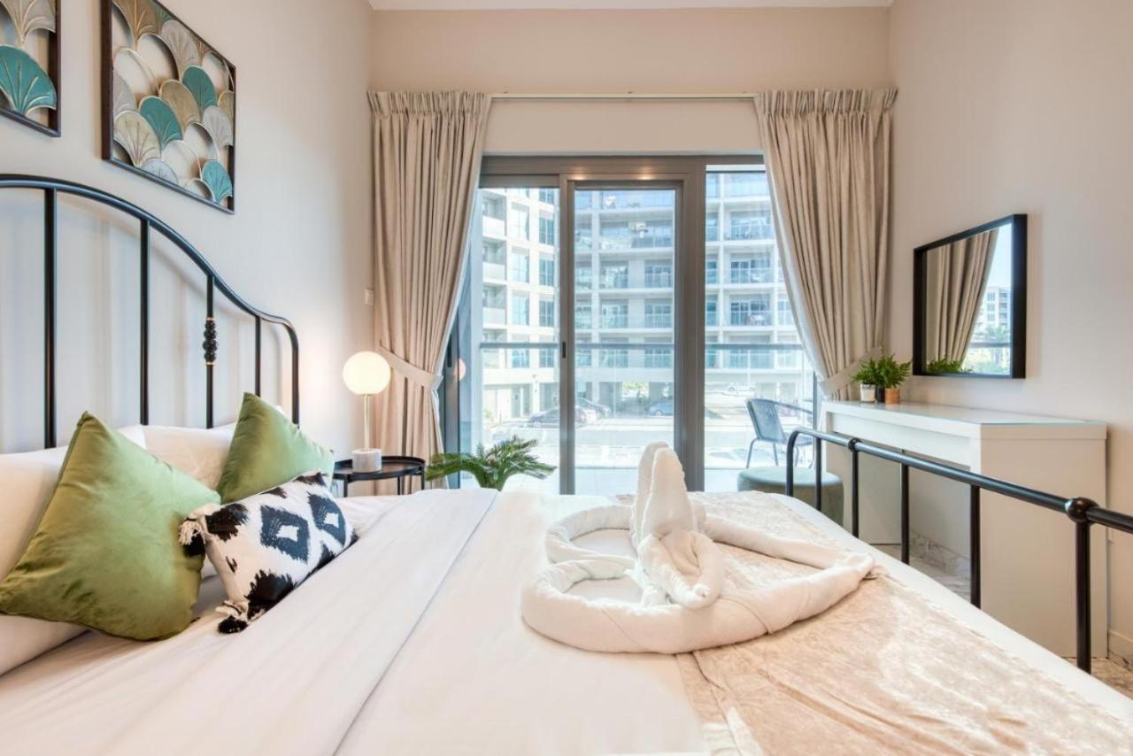 Elite Lux Holiday Homes - Cozy & Stylish 1 Bedroom With Huge Pools & World Class Gym Dubaï Extérieur photo