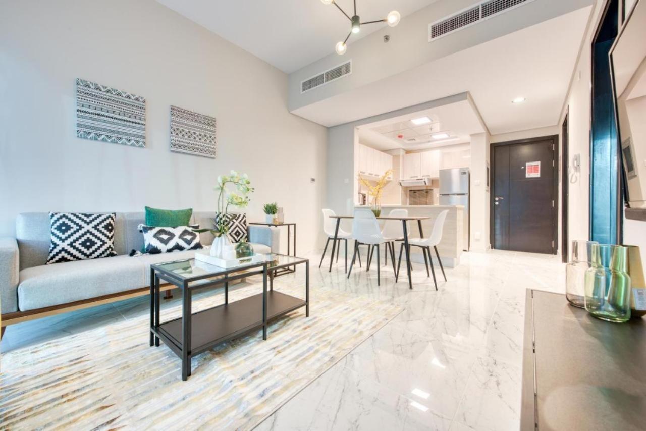 Elite Lux Holiday Homes - Cozy & Stylish 1 Bedroom With Huge Pools & World Class Gym Dubaï Extérieur photo