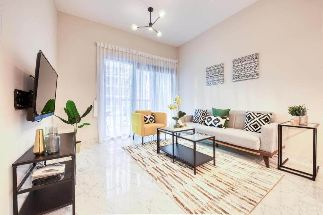 Elite Lux Holiday Homes - Cozy & Stylish 1 Bedroom With Huge Pools & World Class Gym Dubaï Extérieur photo